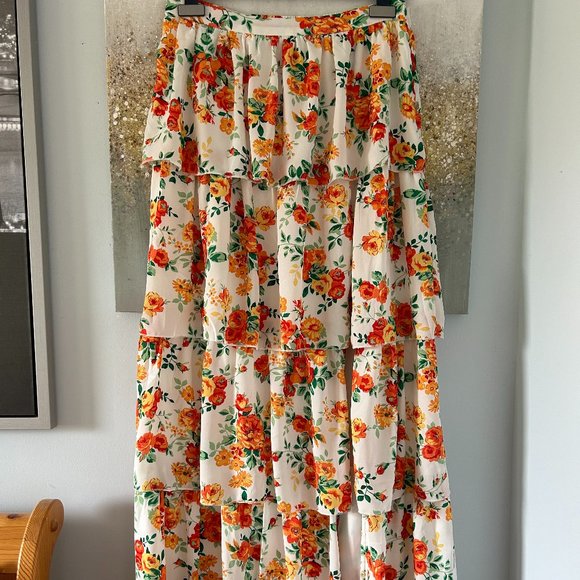 Wayf Floral Tiered Maxi Skirt (NWT) - Picture 6 of 15